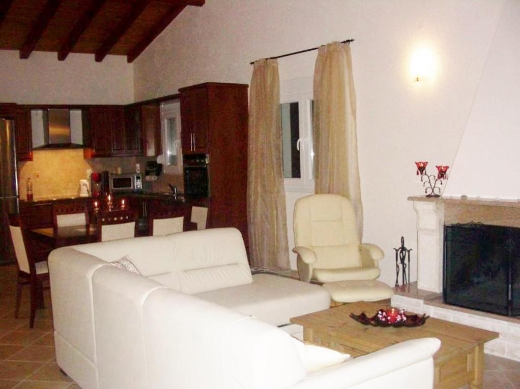 Villa Spiti Ute Makrádes Kültér fotó