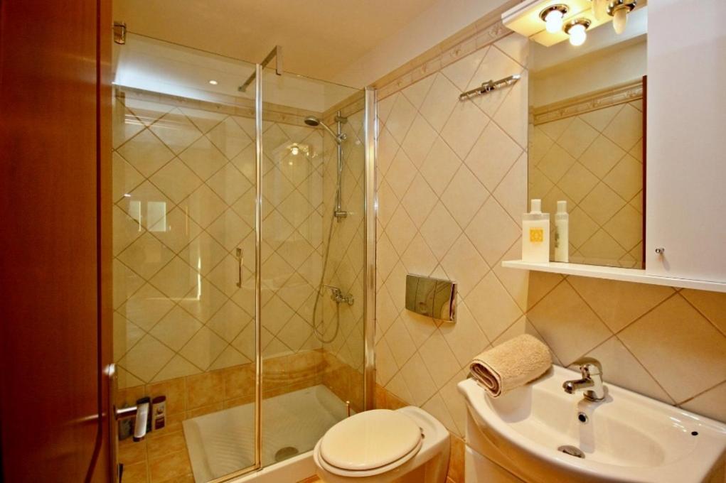 Villa Spiti Ute Makrádes Kültér fotó